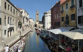 Sestiere Dorsoduro Venezia, A Due Passi Dal Ponte Dei Pugni